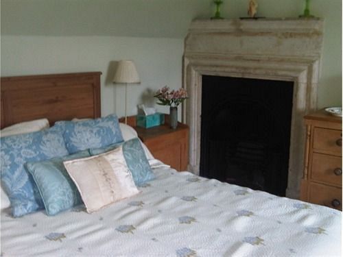Damson Cottage B&B Lacock Extérieur photo